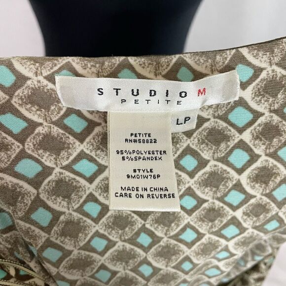 Studio M V-Neck Blouse - Women’s LP - Picture 6 of 6